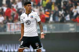 Alerta por covid-19 en La Roja: crack habría dado positivo y Esteban Pavez es convocado de urgencia