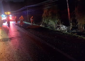 Dos niños mueren en volcamiento registrado en Mulchén: tenían 9 y 12 años