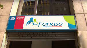 Megafraude a Fonasa: doctora acusada de robar más de $5 mil millones tiene fecha para el juicio