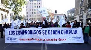 Colegio de Profesores confirma paro nacional tras vacaciones por «insuficiente» respuesta del Mineduc