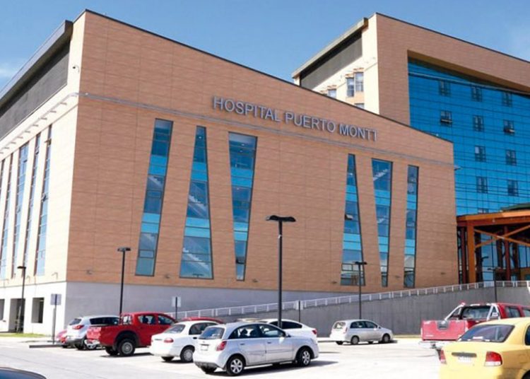 Madre pidió hora médica para su hija en 2016 y recién la contactaron del Hospital de Puerto Montt