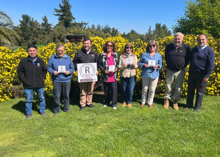 Cinco empresas turísticas de la comuna de Portezuelo reciben sello R de Registro de Sernatur