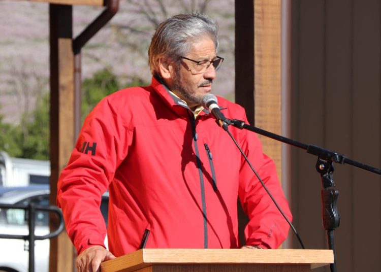 Alcalde de Florida en región del Biobío se suicida tras chocar ebrio y renunciar a su cargo por facebook