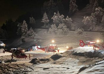 Hallan cuerpos de 5 excursionistas que murieron congelados en Los Alpes: uno sigue desaparecido