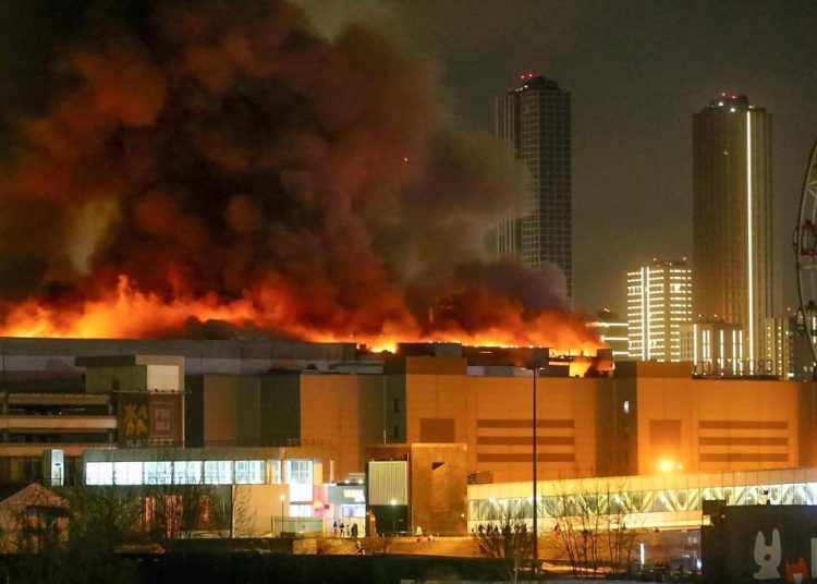 Aumentan a 137 los muertos por el atentado terrorista en Moscú