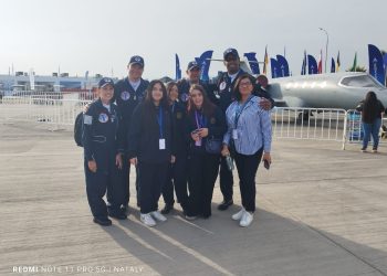 Estudiantes de escuela Reino de Suecia visitaron la FIDAE 2024 con apoyo del municipio