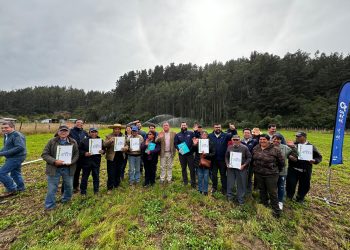 Comisión Nacional de Riego apoya el desarrollo de ocho familias de Cobquecura con la incorporación de modernos sistemas de tecnificación