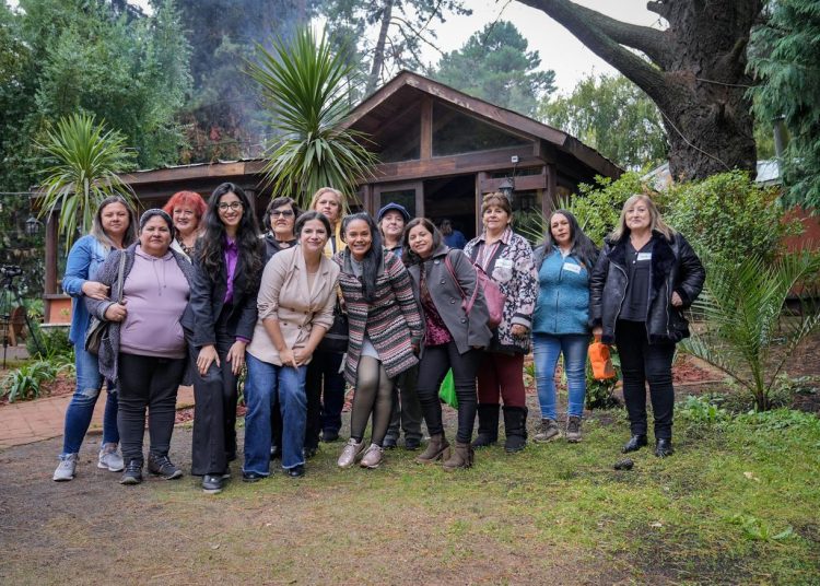 Ministra de la Mujer asiste a inauguración de Centro Integral de la Mujer en Coelemu