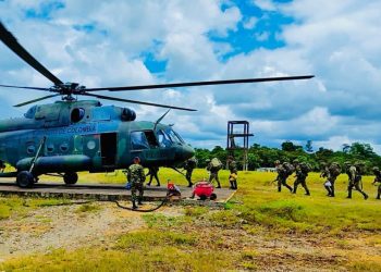 Nueve militares muertos tras estrellarse helicóptero al norte de Colombia