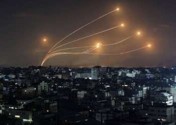 Israel confirma ataque de Irán con decenas de drones contra su territorio