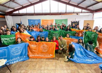 Escuelas básicas de Quile, Corrales y Mela en Cobquecura reciben Certificación ambiental