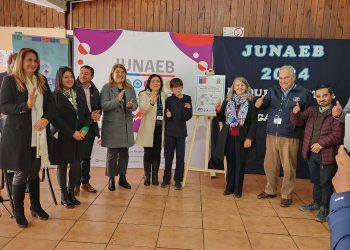 JUNAEB entregó lentes y firma convenio Salud Oral 2024 que tendrá 190 estudiantes beneficiados en Ninhue