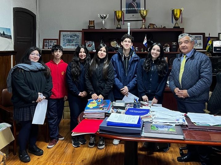 Alcalde de Quirihue se reúne con Consejo consultivo de niños y adolescentes