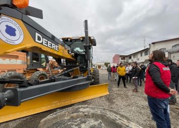 Moderna motoniveladora fue adquirida por municipio de Ránquil