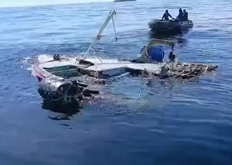 Padre del capitán de lancha hundida en Coronel apunta a posible colisión con un barco