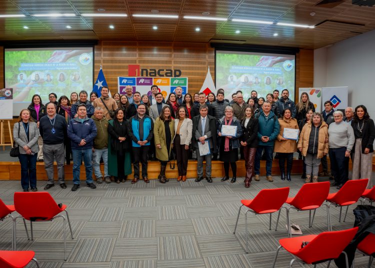 9 comunas de Itata reciben propuestas de Estrategias Hídricas Locales y firman Acuerdo “Agua para todos”