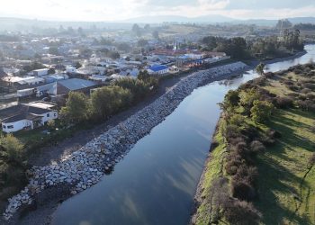 MOP inaugura enrocado que protegerá de crecida del río Changaral al poblado de San Nicolás