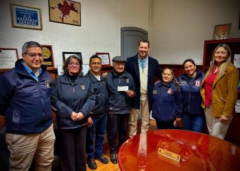 Bomberos de Quirihue recibió subvención municipal por 10 millones de pesos