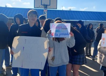 Alumnos y alumnas del Liceo de Portezuelo se movilizan por posible extensión de clases para recuperar horas perdidas en paro docente