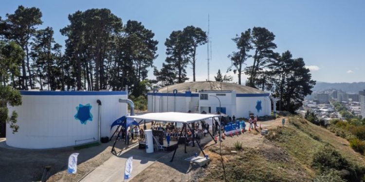 Fallece trabajador que realizaba mantención en estanque de Essbio en Tomé al ser succionado por ducto