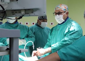 Hospital de San Carlos incorpora cirugía de alta complejidad para reducir derivaciones y tiempos de espera