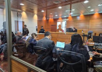 Formalizan a 3 abogados y un funcionario judicial por red de corrupción en Los Angeles