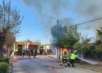 3 viviendas destruidas y 7 personas heridas tras incendio ocurrido en Coelemu