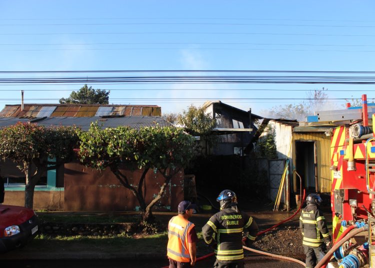 2 viviendas destruidas y una tercera dañada fue el saldo de violento incendio en Yungay